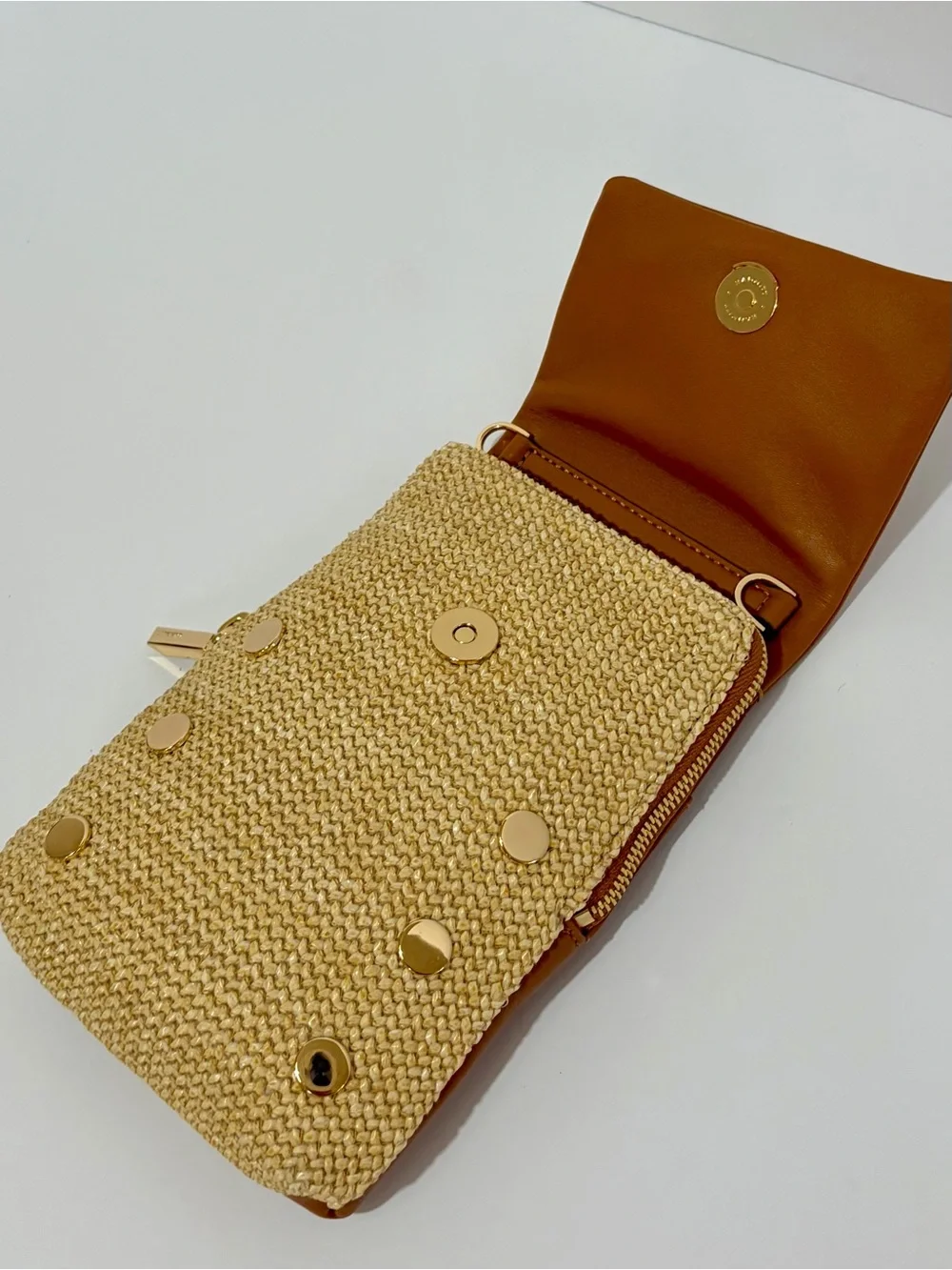 Hammitt VIP Mobile Crossbody Bag In Cocoa Raffia With Shiny Gold Hardware NWOT